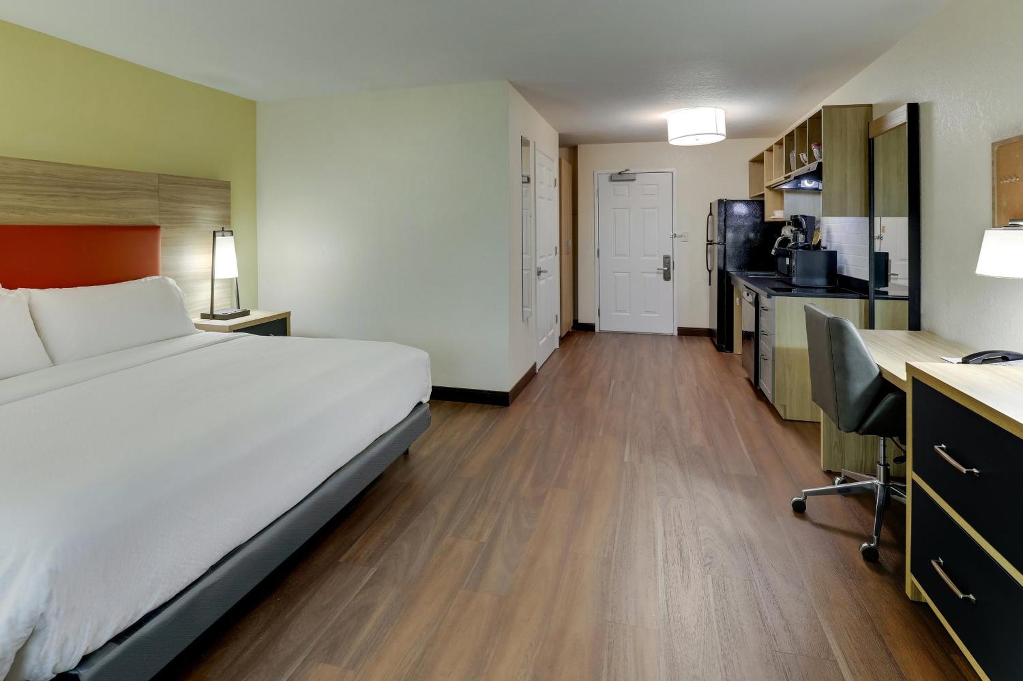 Candlewood Suites Lexington By Ihg Exterior photo